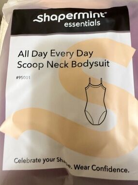 Shapermint All Day Every Day Scoop Neck Bodysuit Size XL in Purple